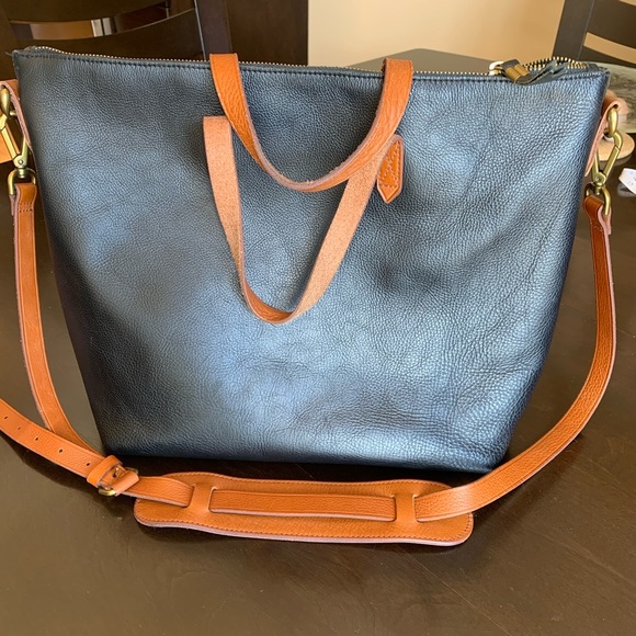 Madewell Handbags - Madewell Transport Satchel